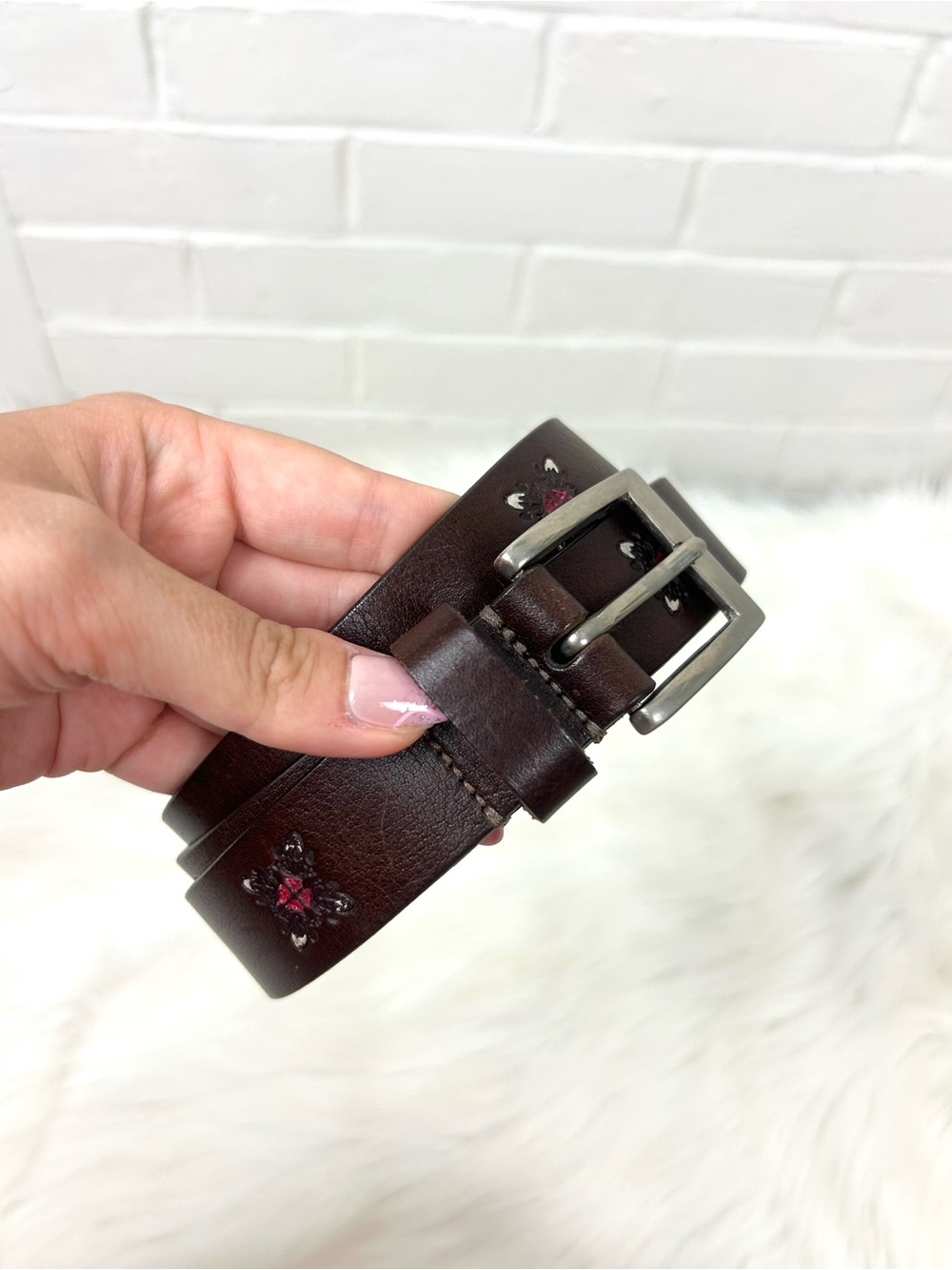 Vintage Leather Embossed Boho Belt Size L